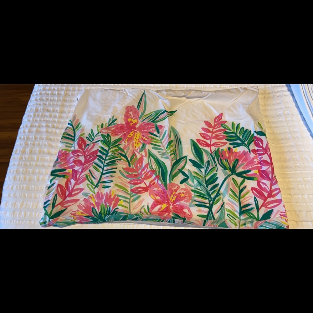 Lilly Pulitzer + pottery barn duvet set
